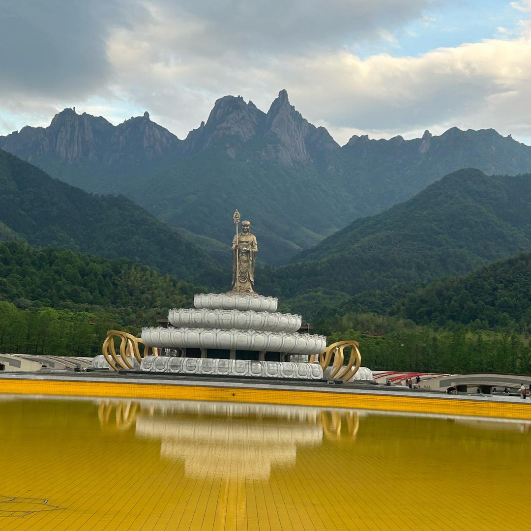 花西小屋周红兰
