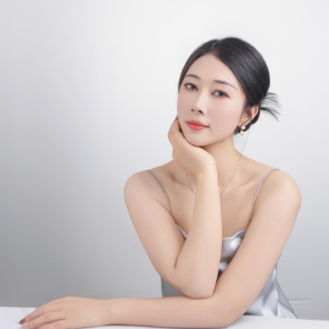娅娅面部瑜伽