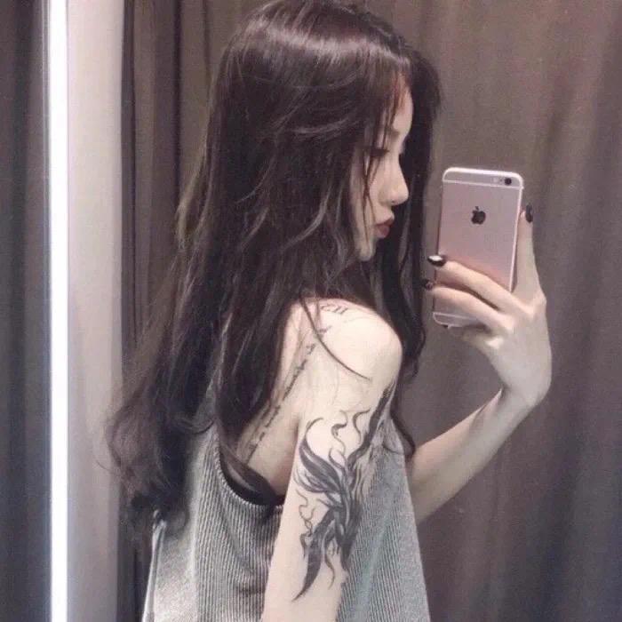 雅刺青.