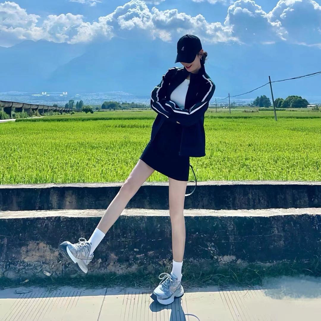 小白真皮女鞋