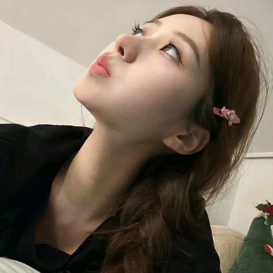 美宝.