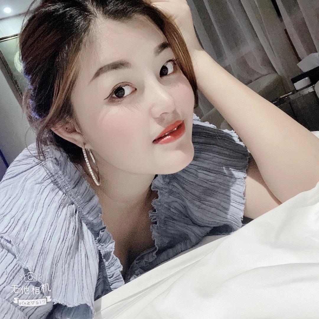 小张爱打牌