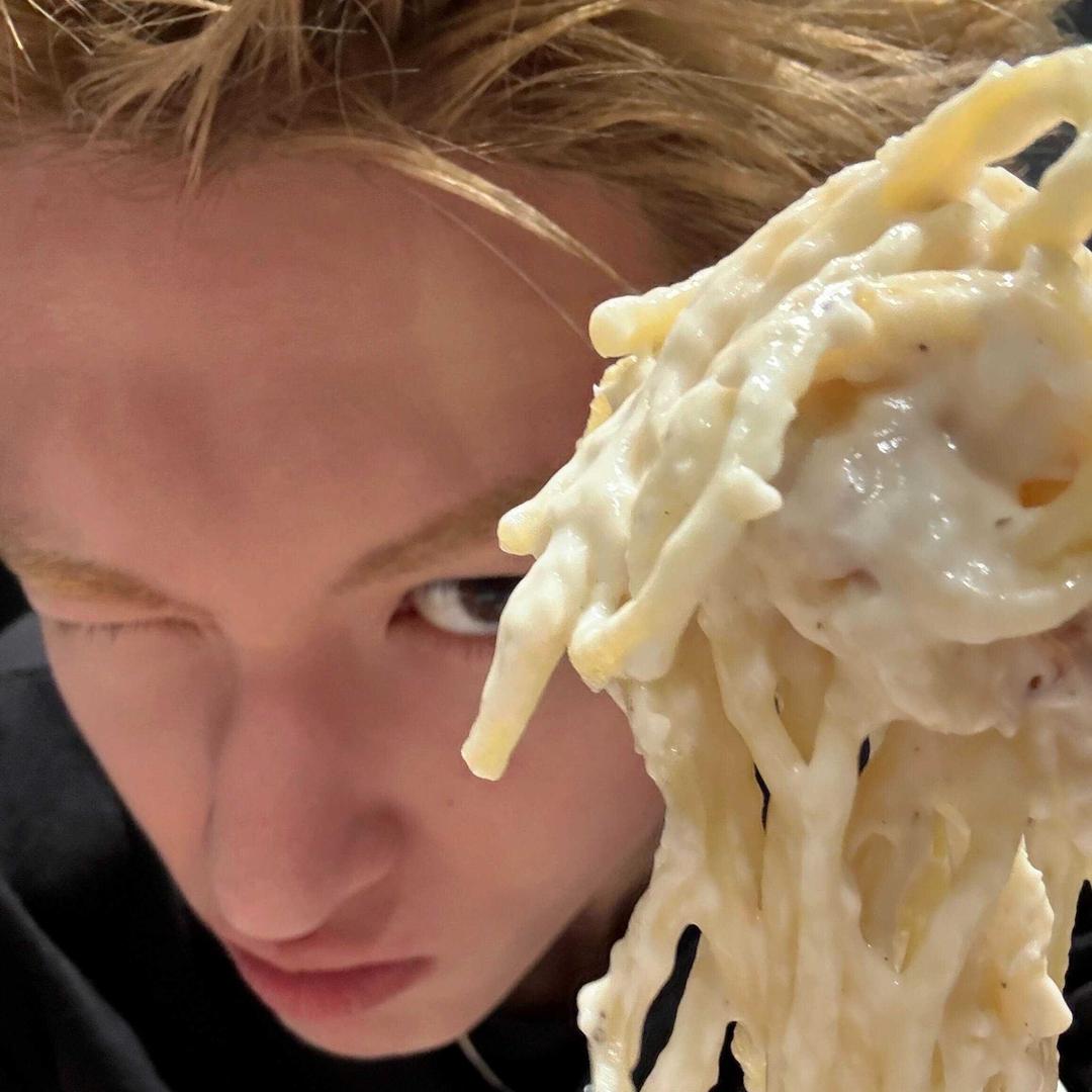 Martin的指甲Joo