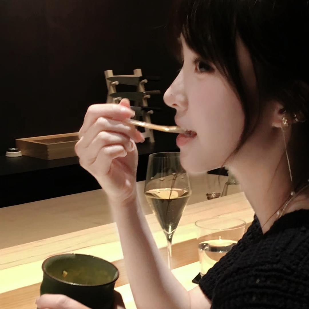 ᶻz ₍^_   ̫ _^₎