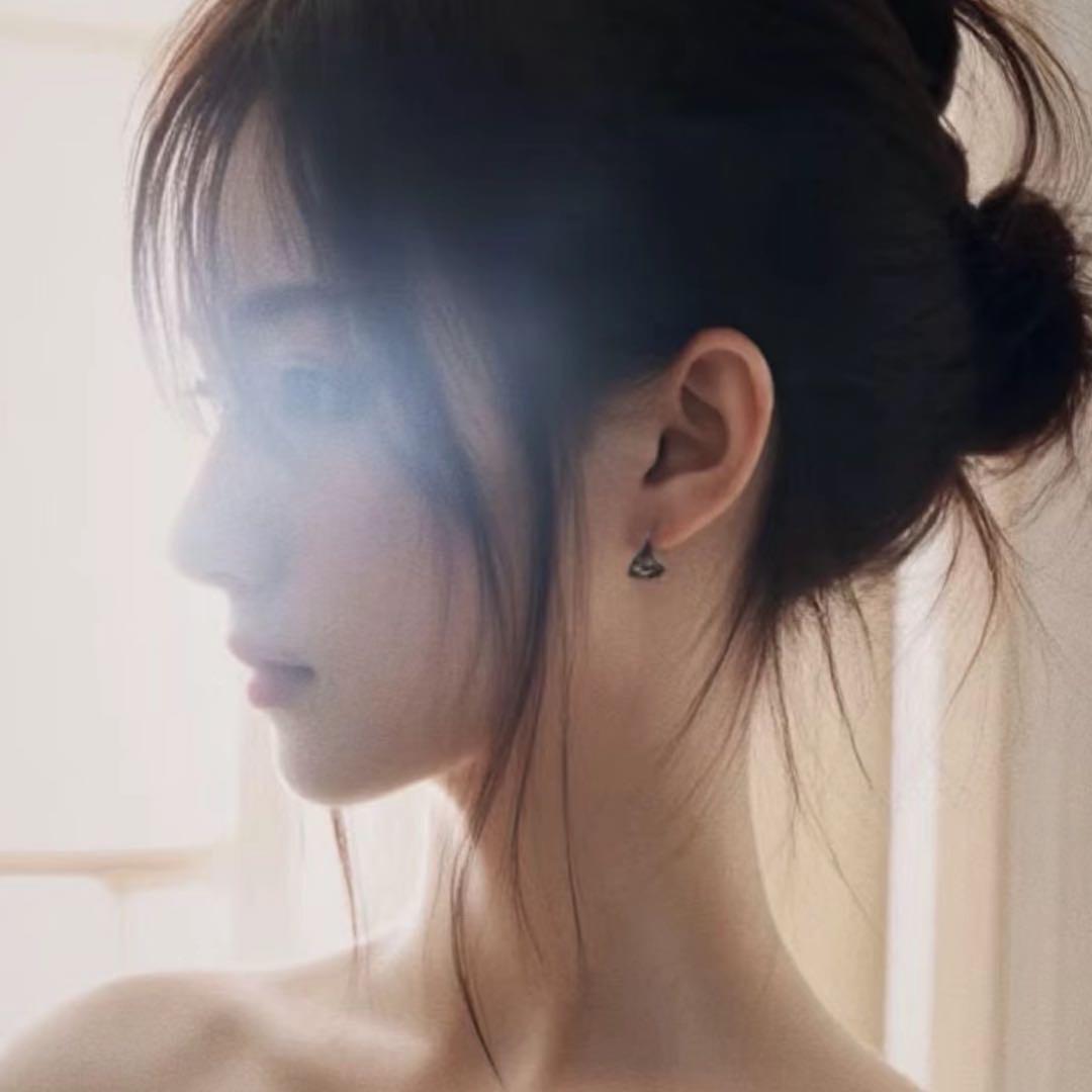 日月