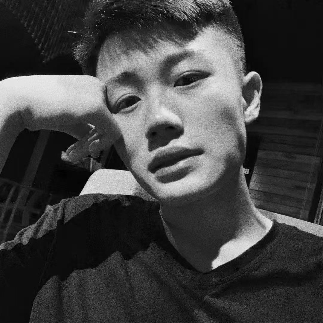 夜巴黎.          .