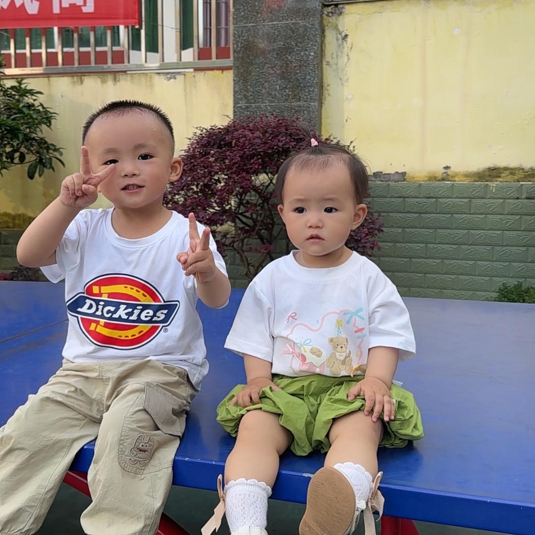 果果ᰔᩚ朵朵麻麻