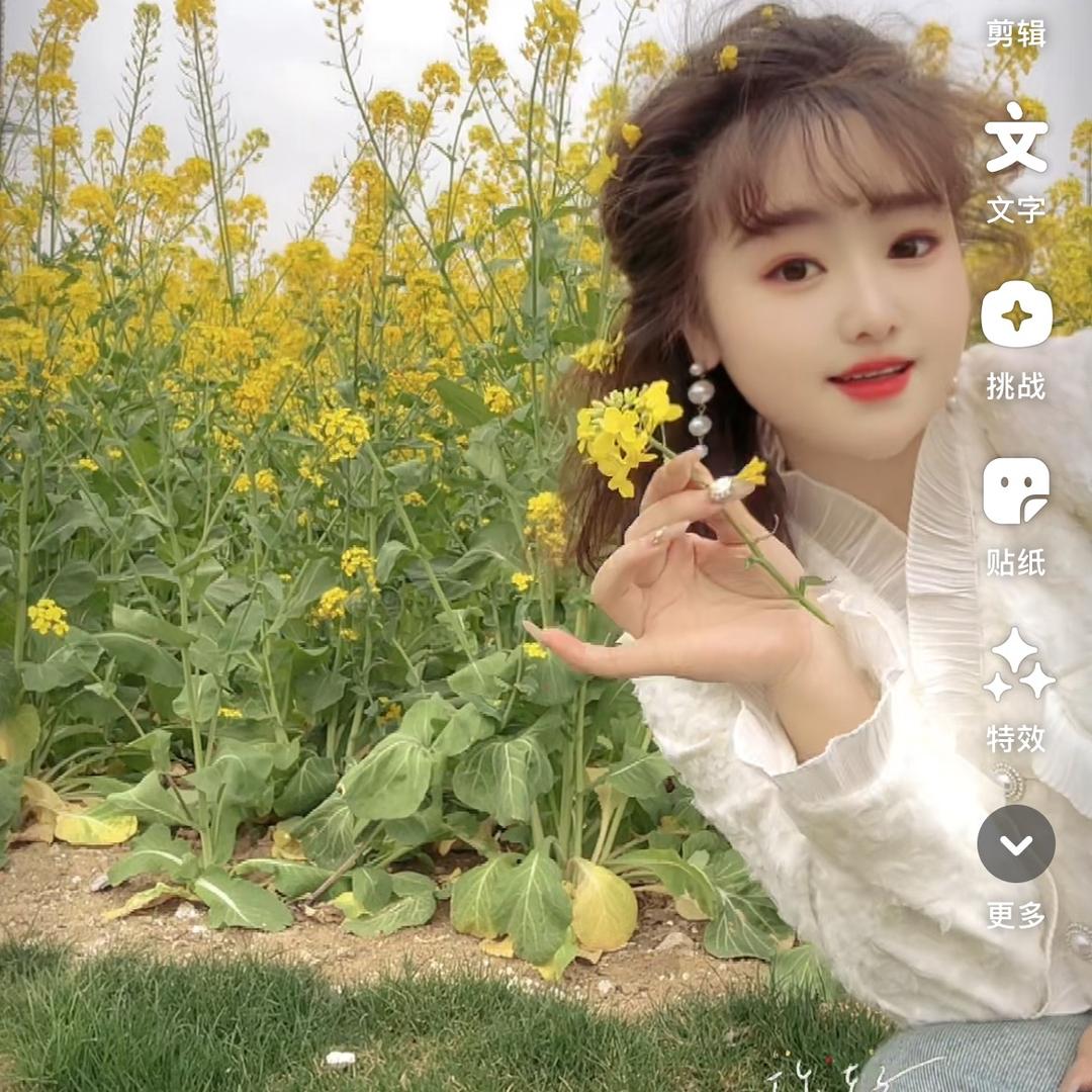 固始县多姿多彩女装