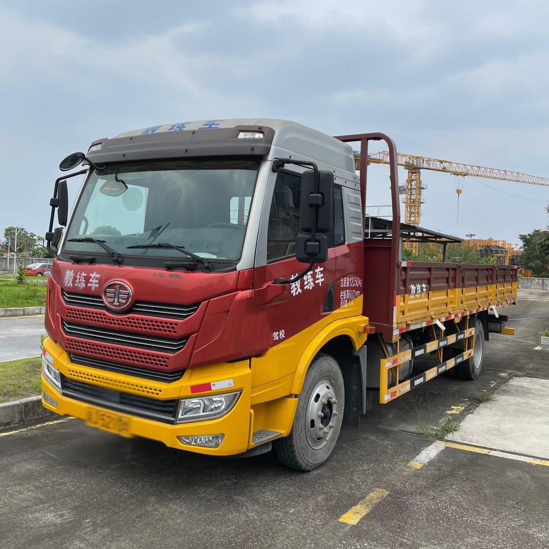 东莞学大车，梁教