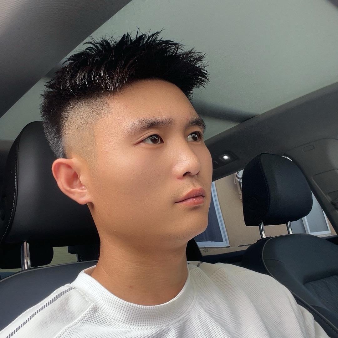 李先生