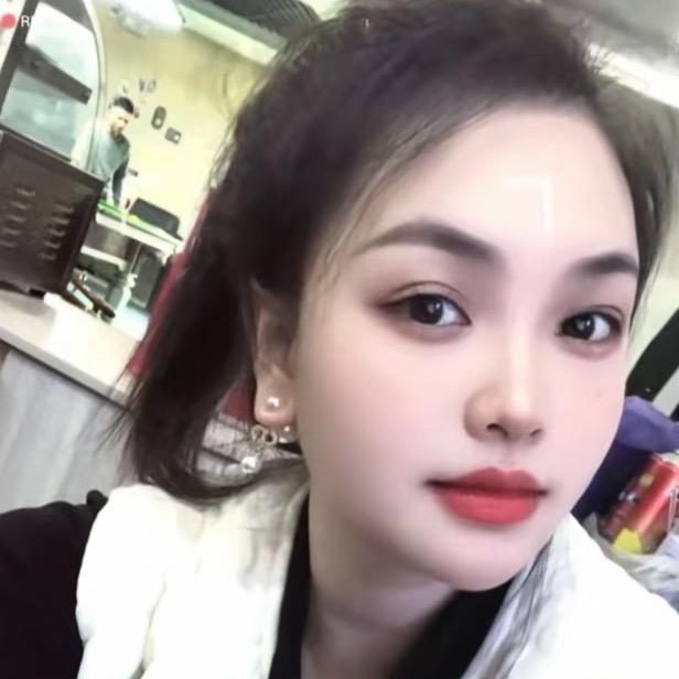 庞🥰