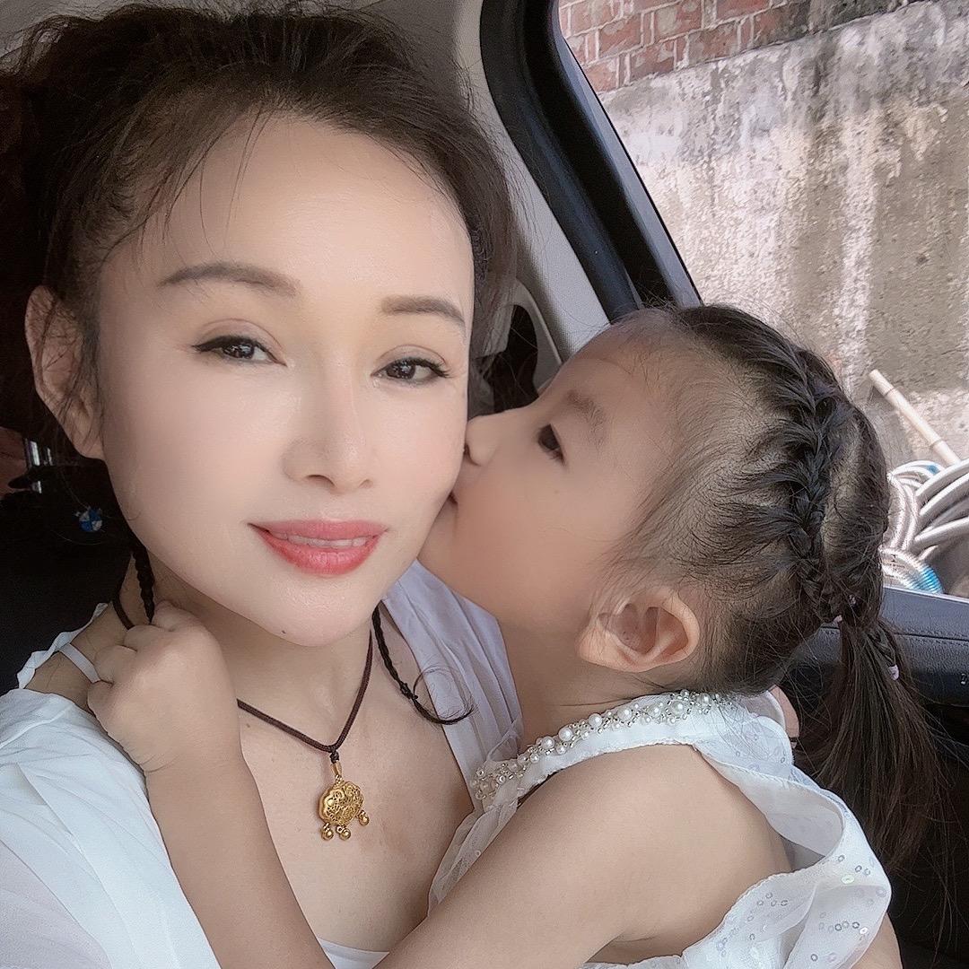 青儿❤️爱运动“戴南润泽健身队