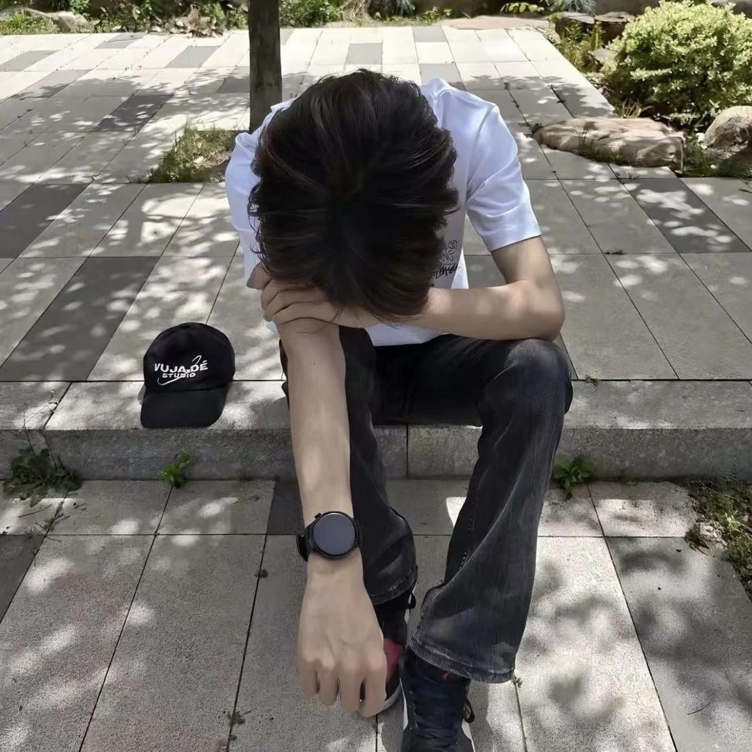 潮牌服饰场