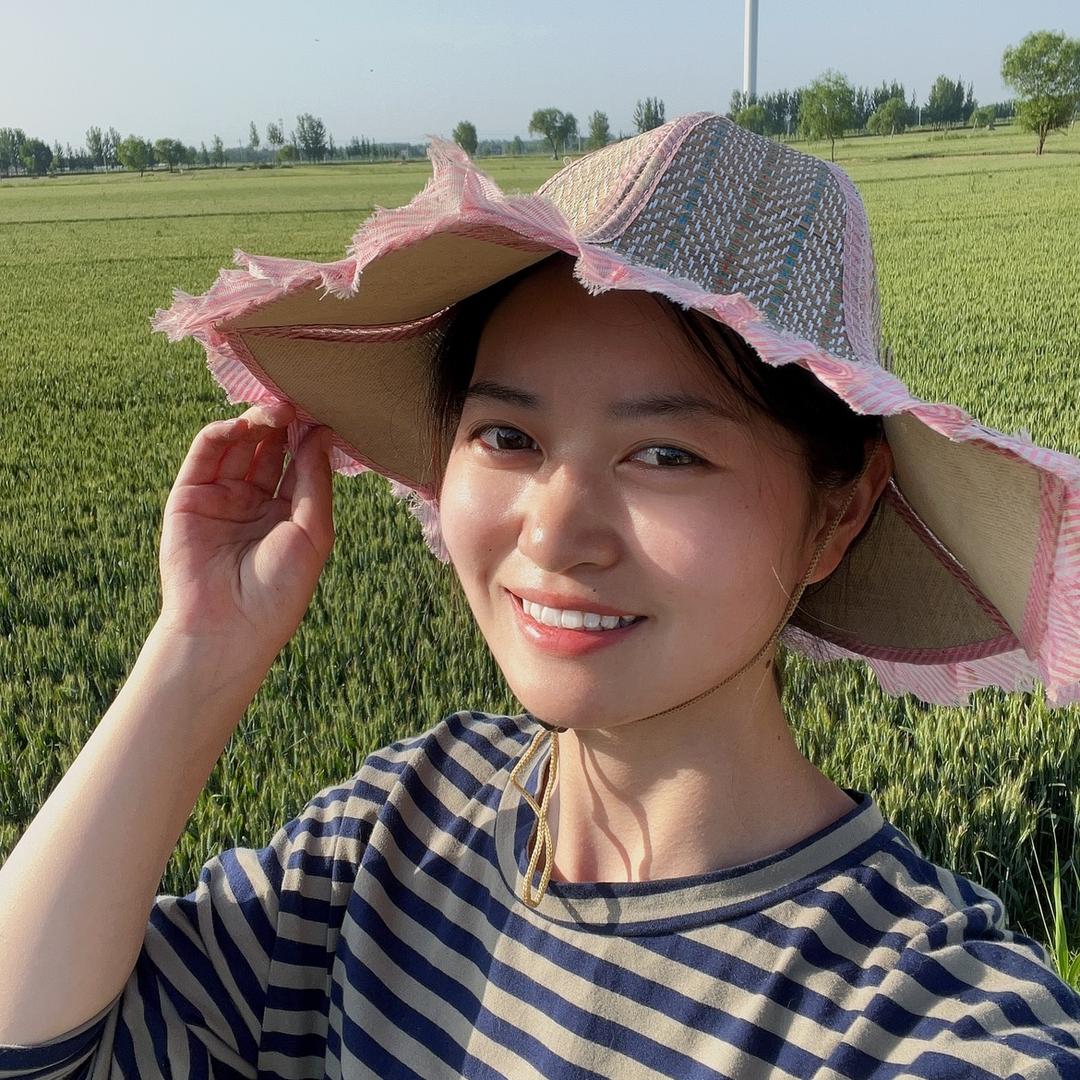 曹凌菲