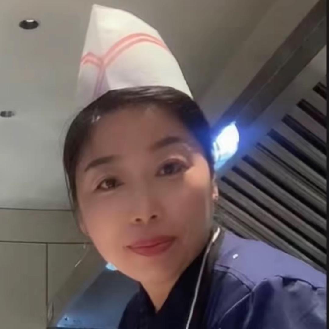 一元小油饼大姐