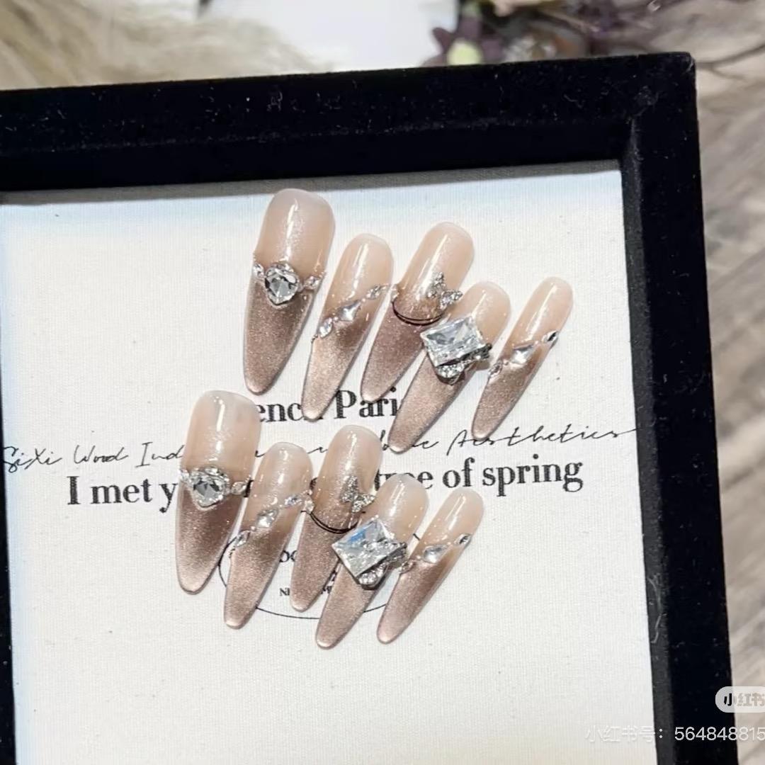 穿戴甲（招工）