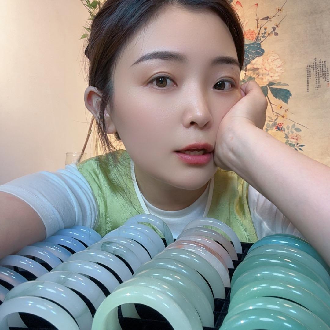 七彩珠宝（只做天然）