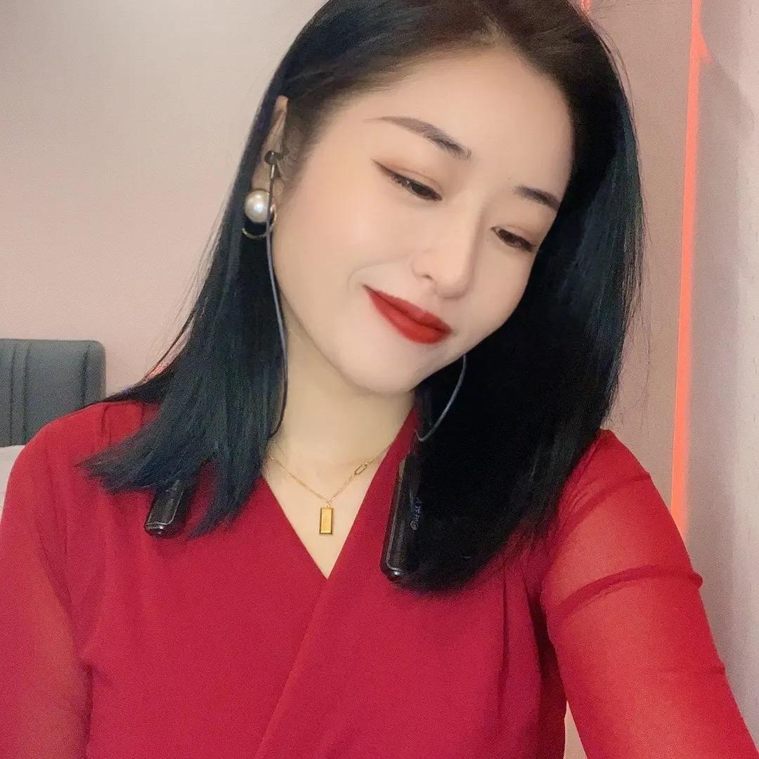 杨杨🌸得意😊（37688）
