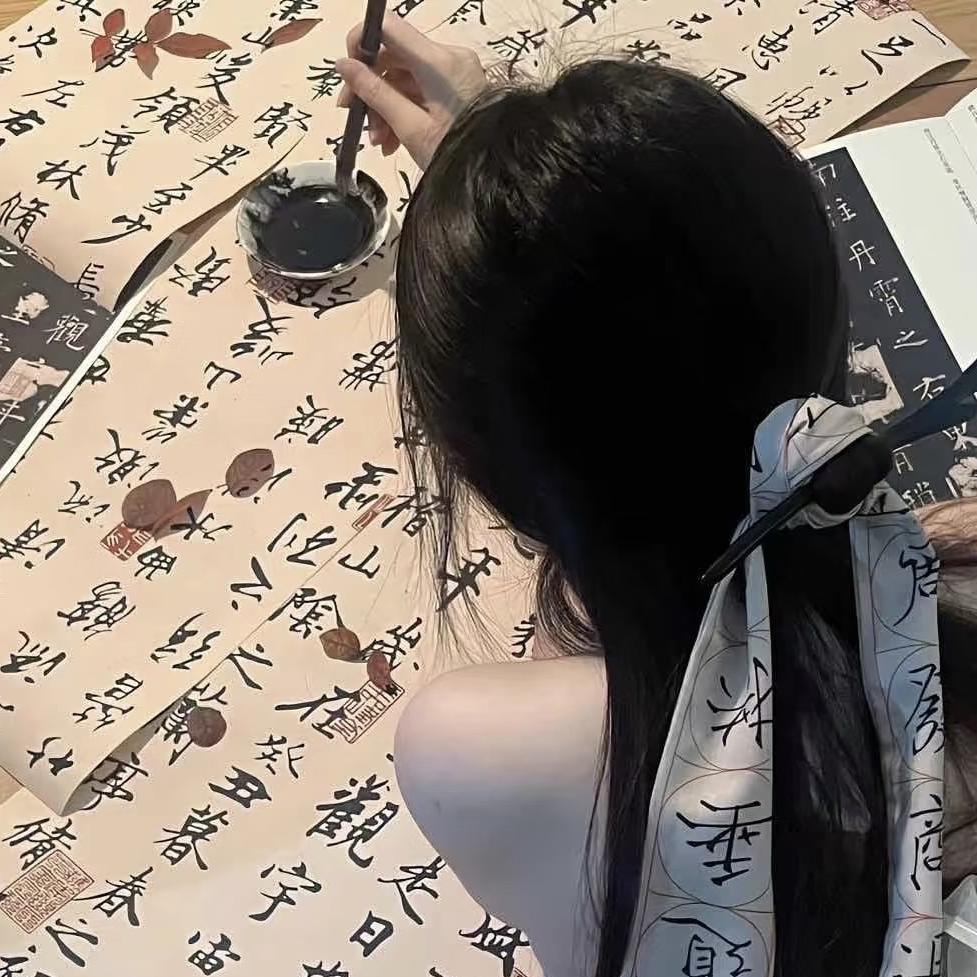 格唯艺画家居