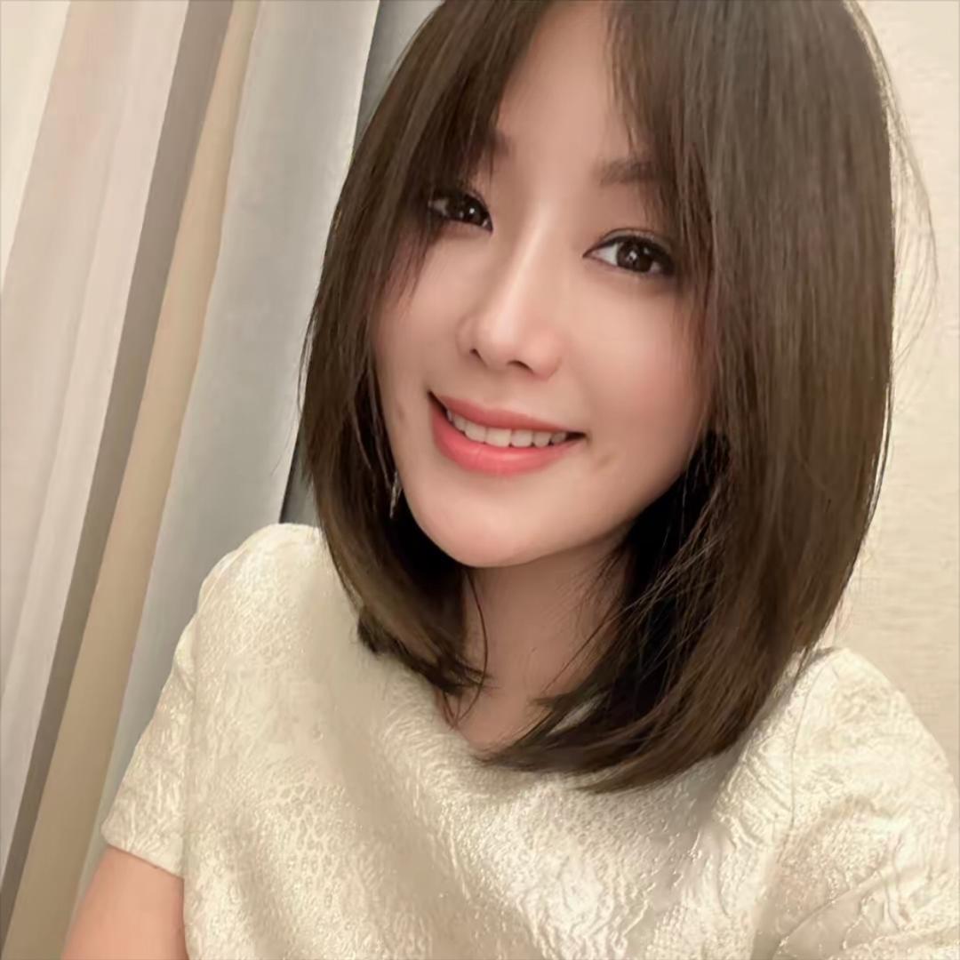 阿芳名衣穿搭
