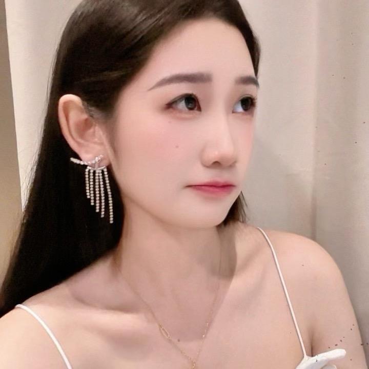 金三角圆脸妹