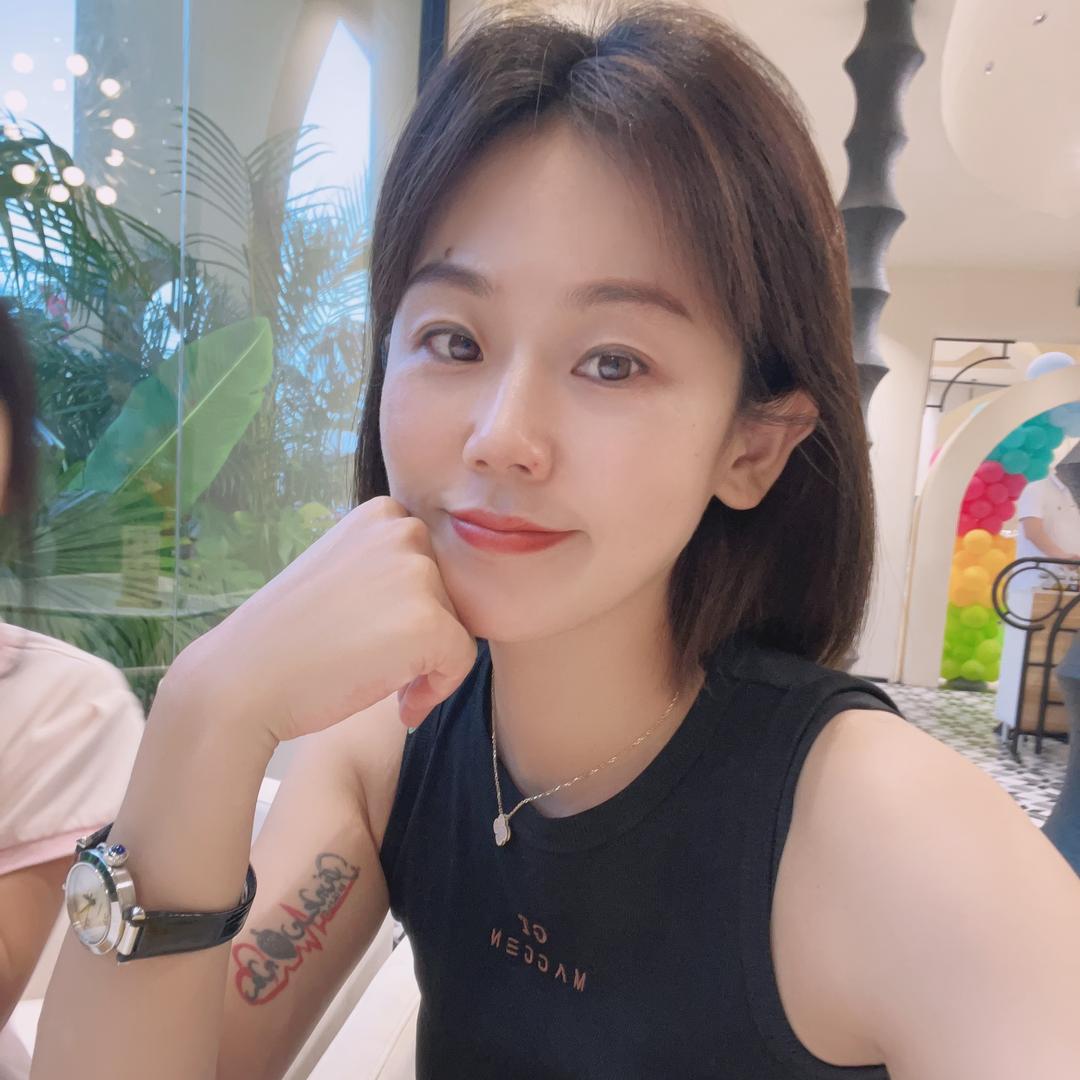 辰伊妍进口美妆•皮肤管理