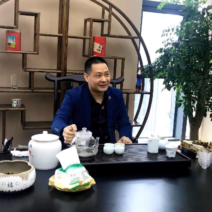 德寅先生