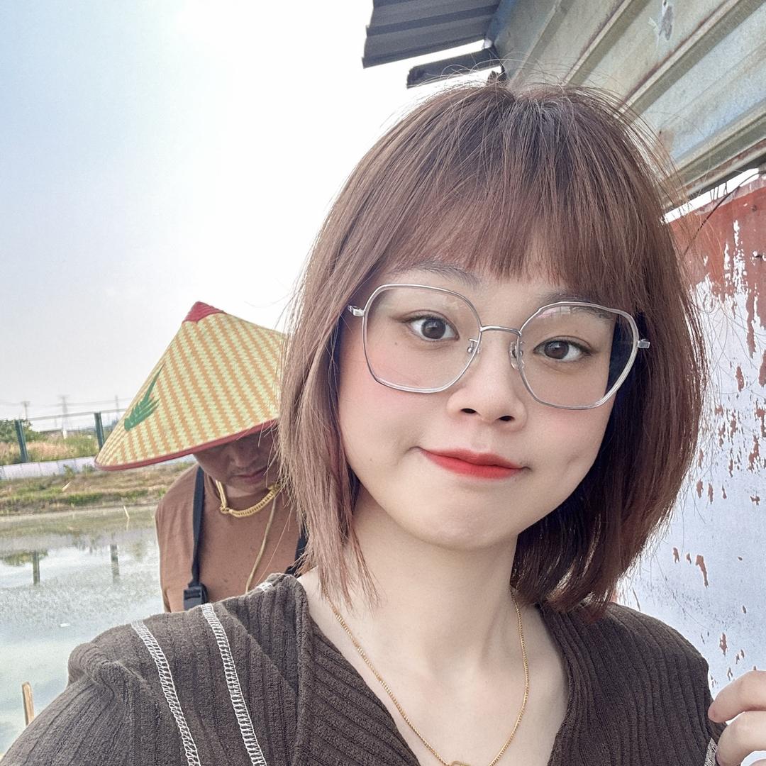 阳澄湖大闸蟹龅牙妹