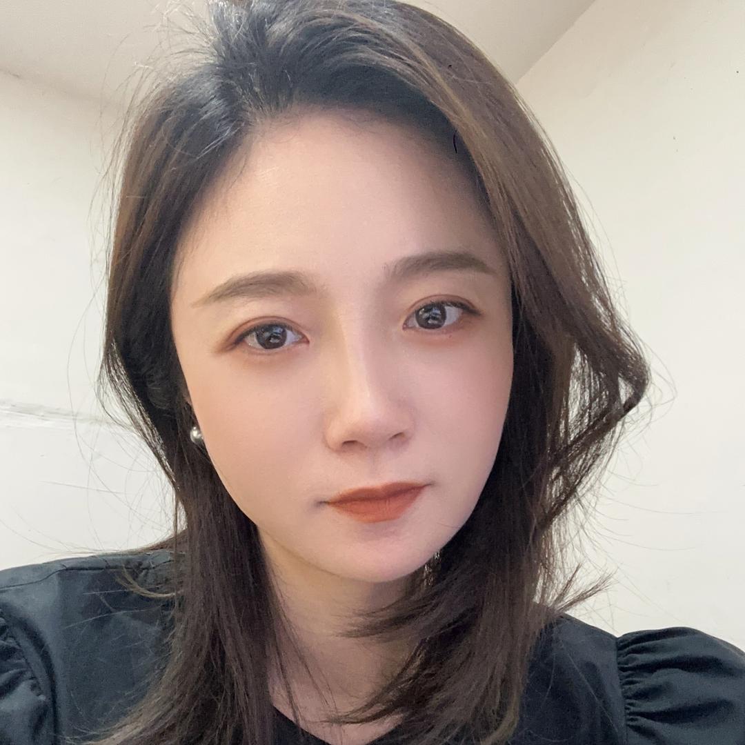 监利简一服饰