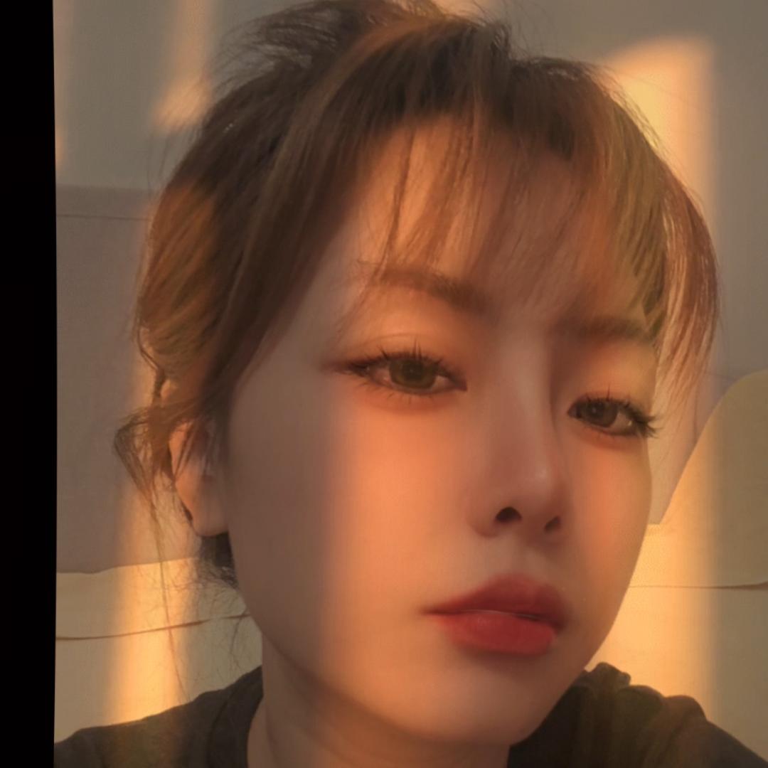 💋金美美💓👑