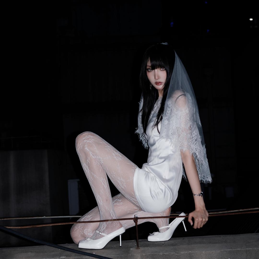 芷晴Kira