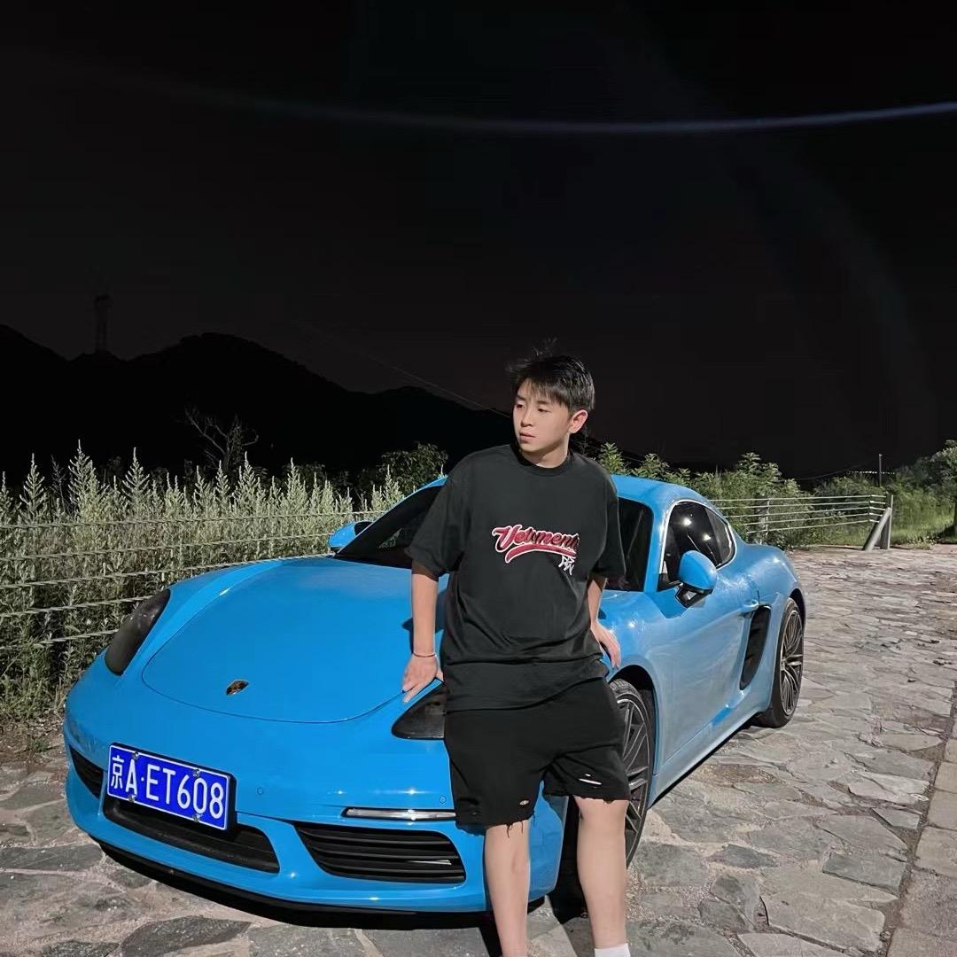 俊一 JUNYI