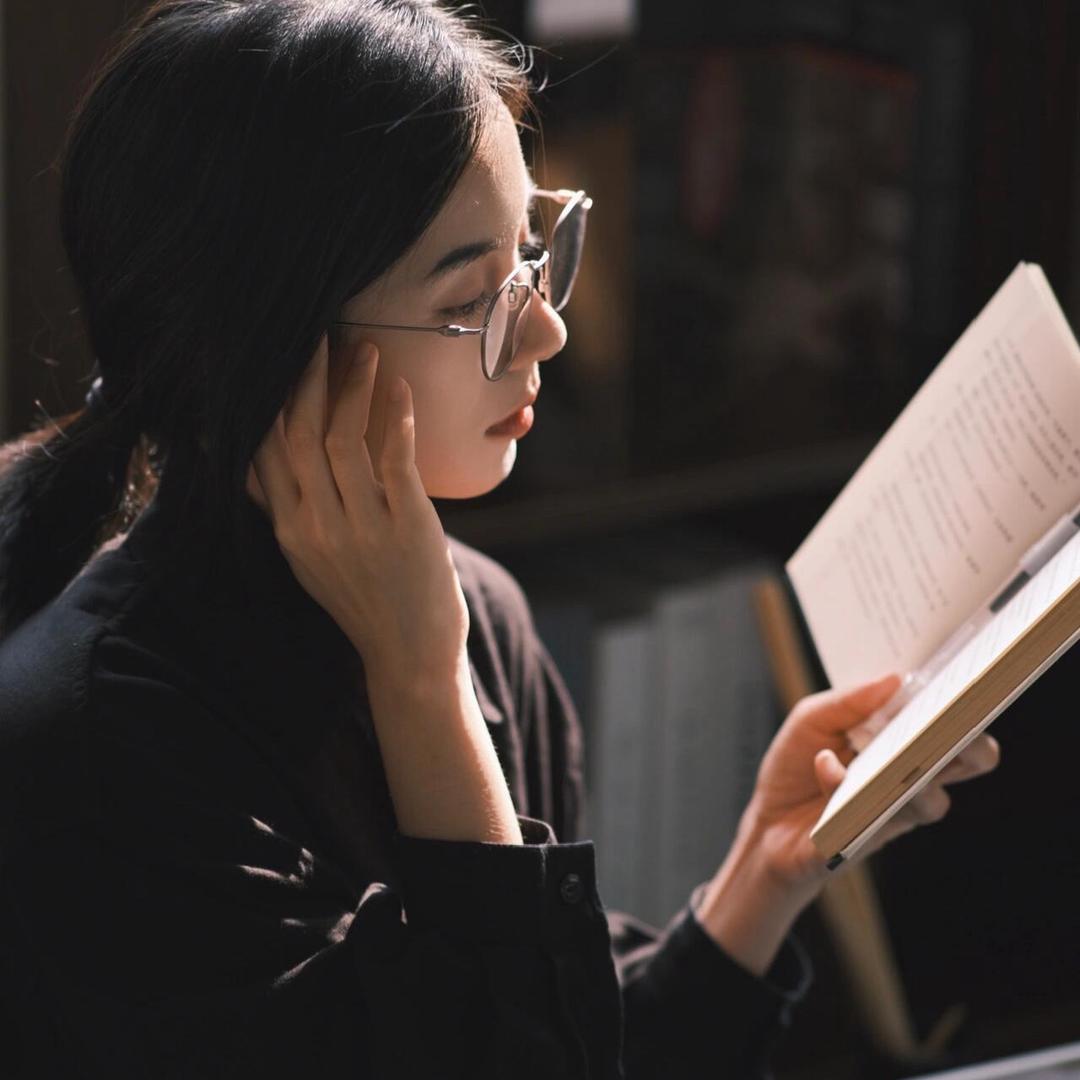 洛希读书