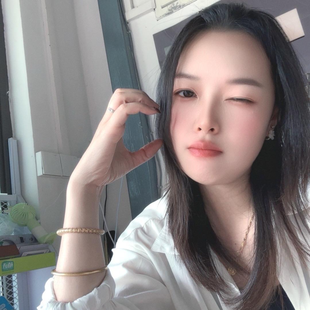带刺的玫瑰🌹
