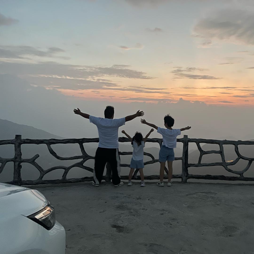 石胖子与可爱麻