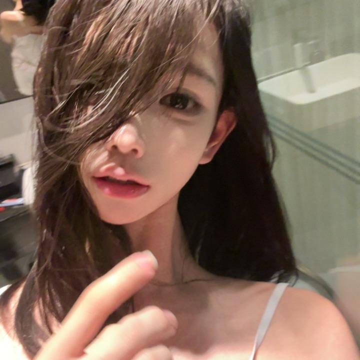 曲二误头像