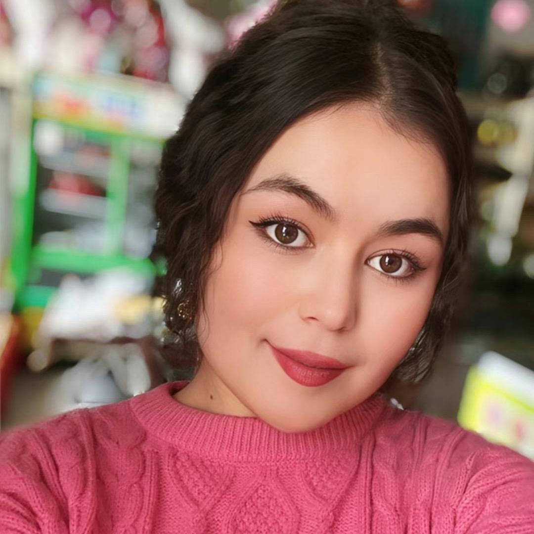 艾迪娜的妈咪