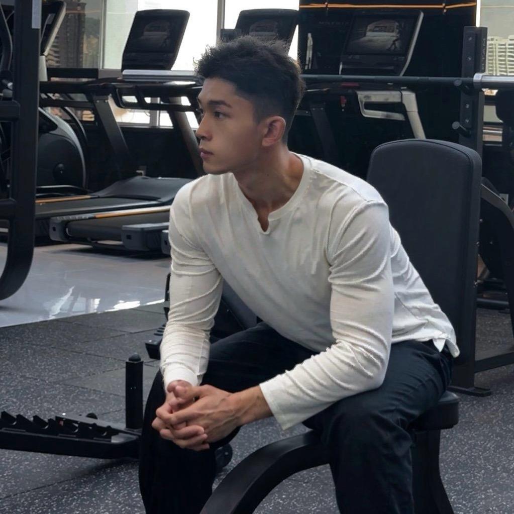 阿拉伯健身馆长🏋️