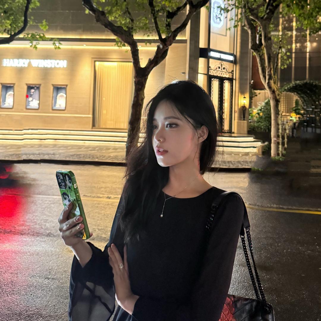 杰尼不困😴