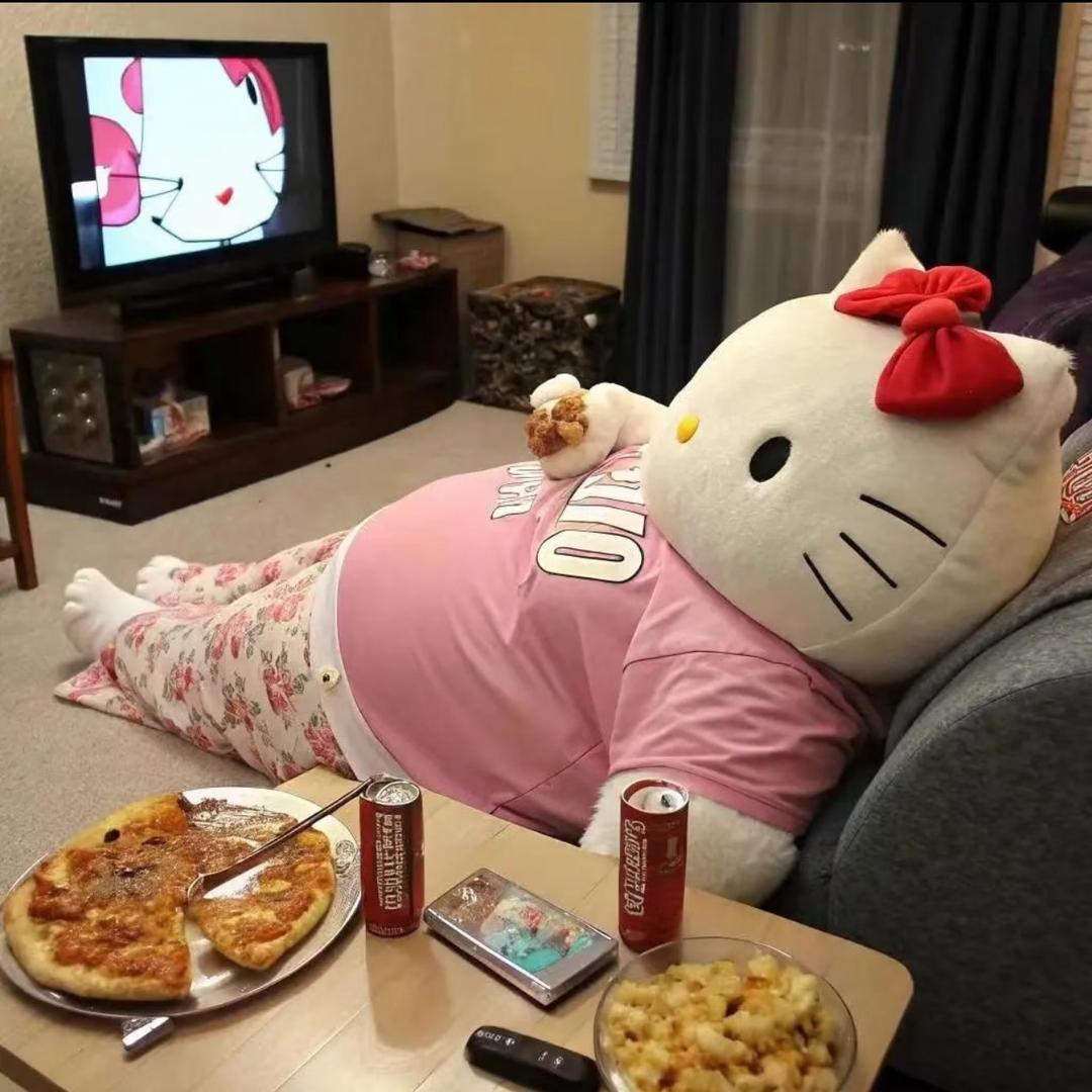 变态摆烂小姐姐