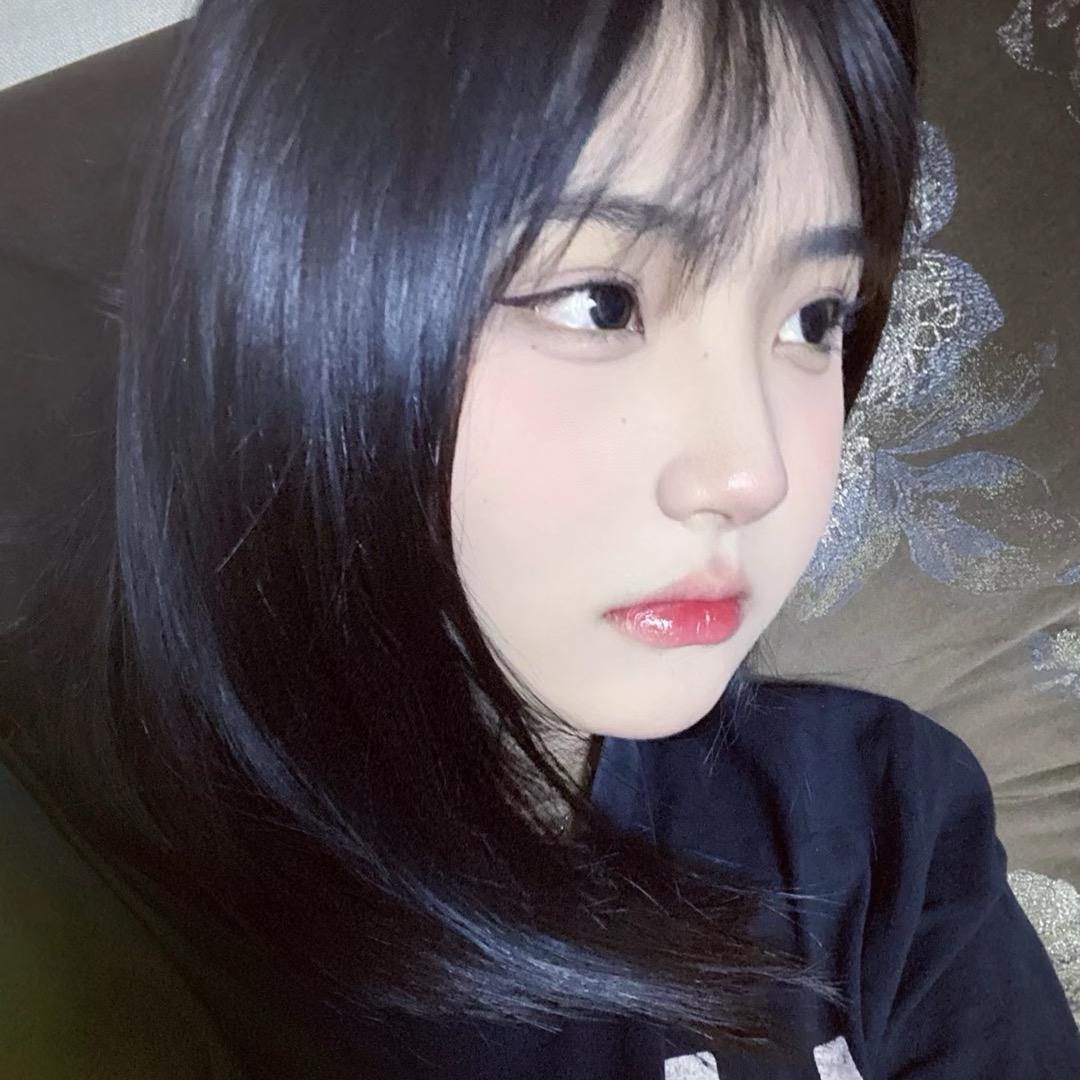 𝙆𝙞𝙩𝙩𝙮溪
