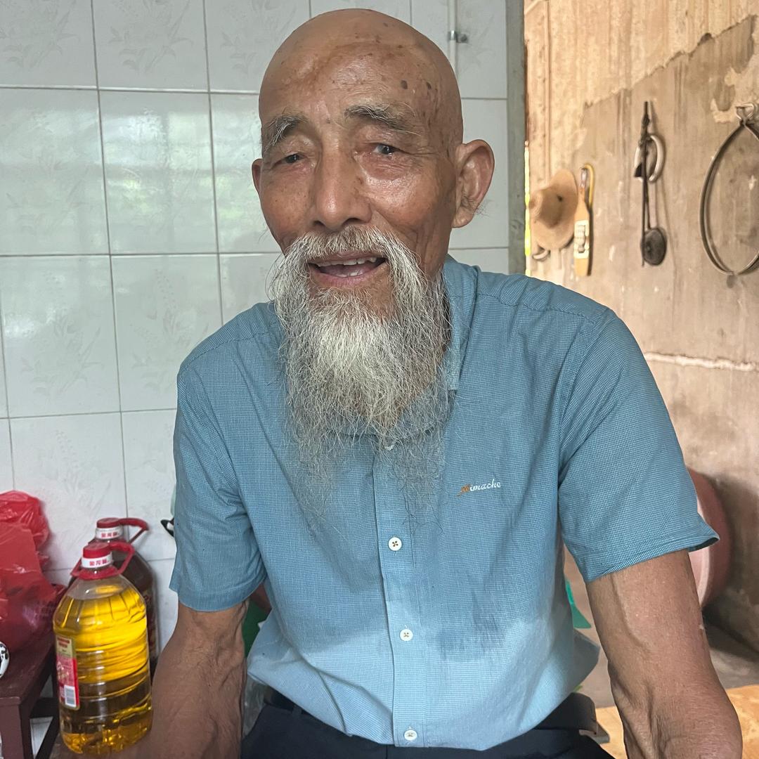 仙骨老人的三个儿媳