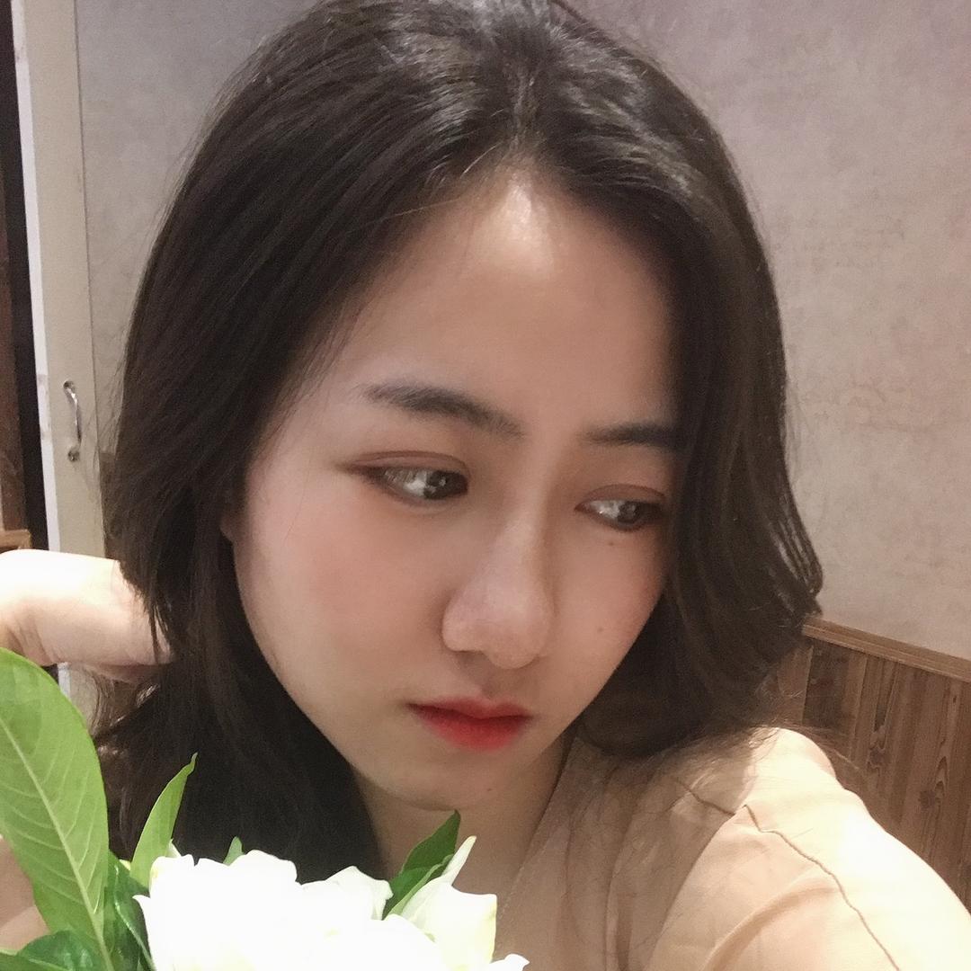 代梦舒