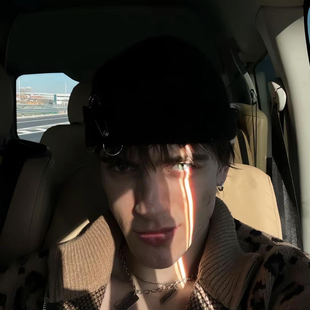 V.