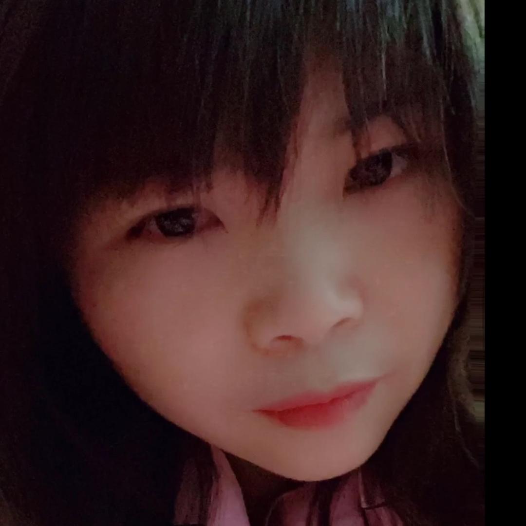 活泼爱笑的女汉子🌈（拒绝私聊）