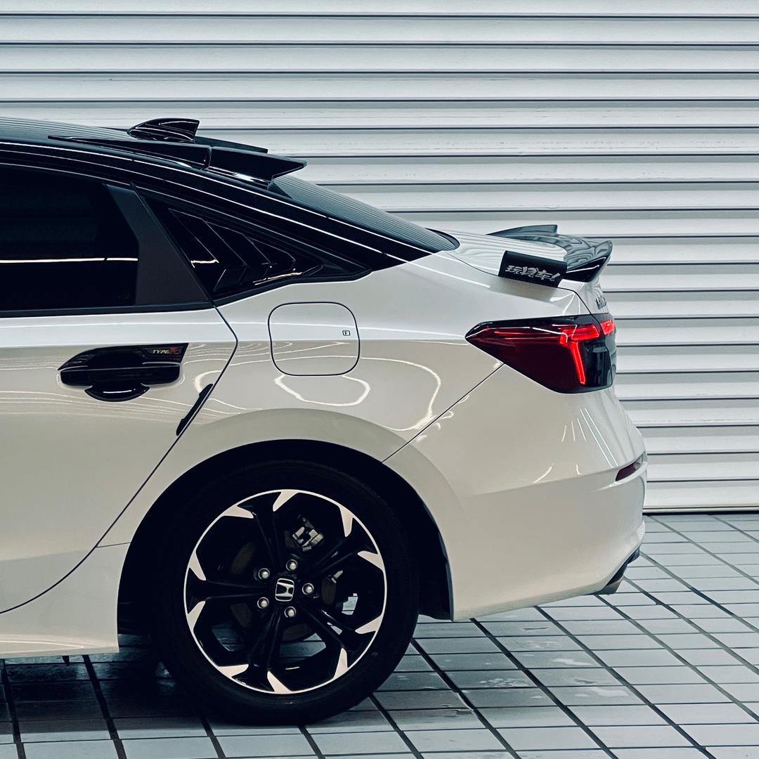 Mr. Li 的Honda.
