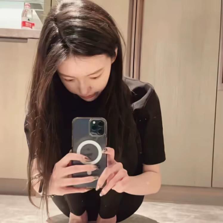 ㅤ ︅︊ㅤ︋