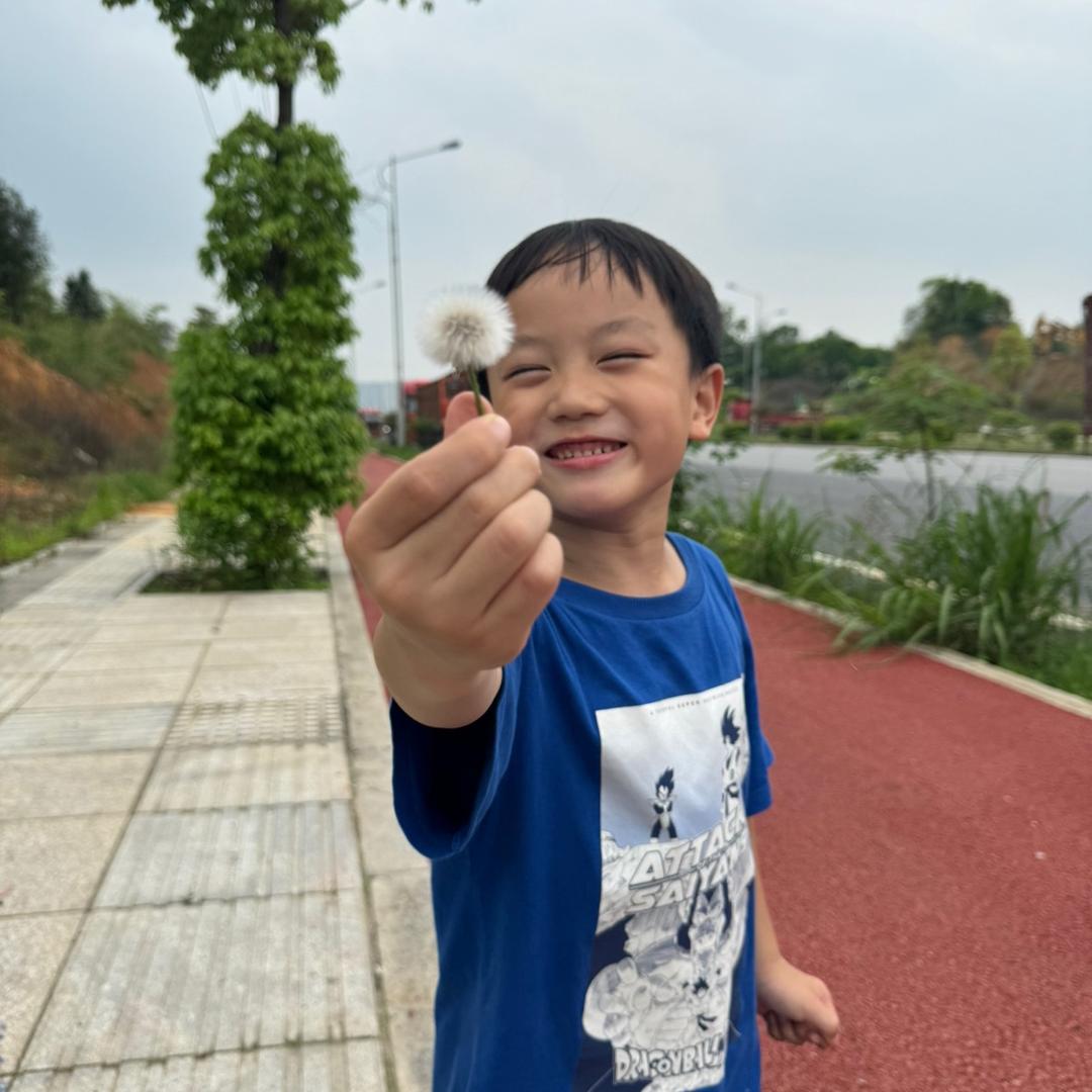 科科。
