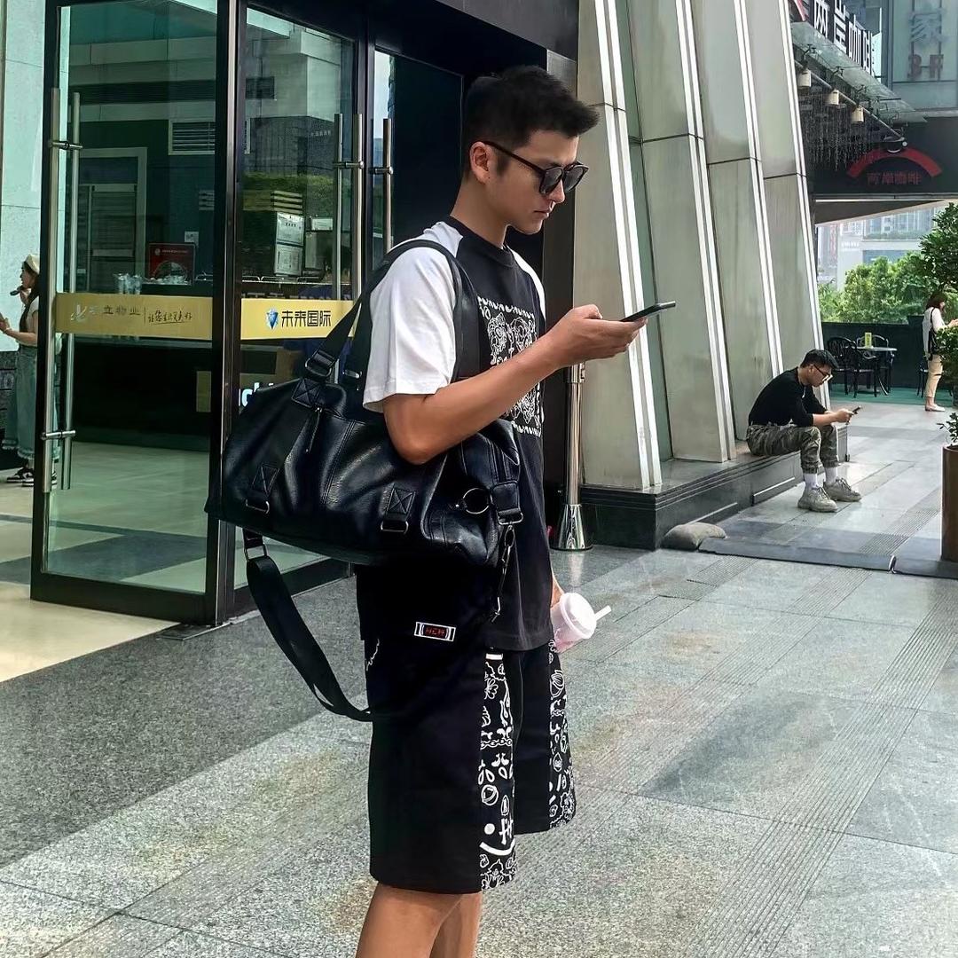 非凡的黄老师