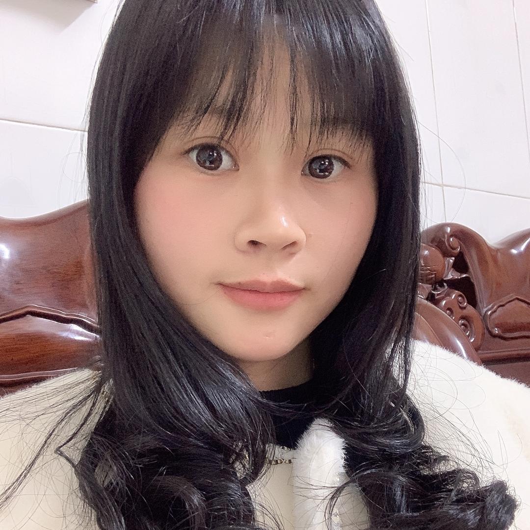 小玲同学